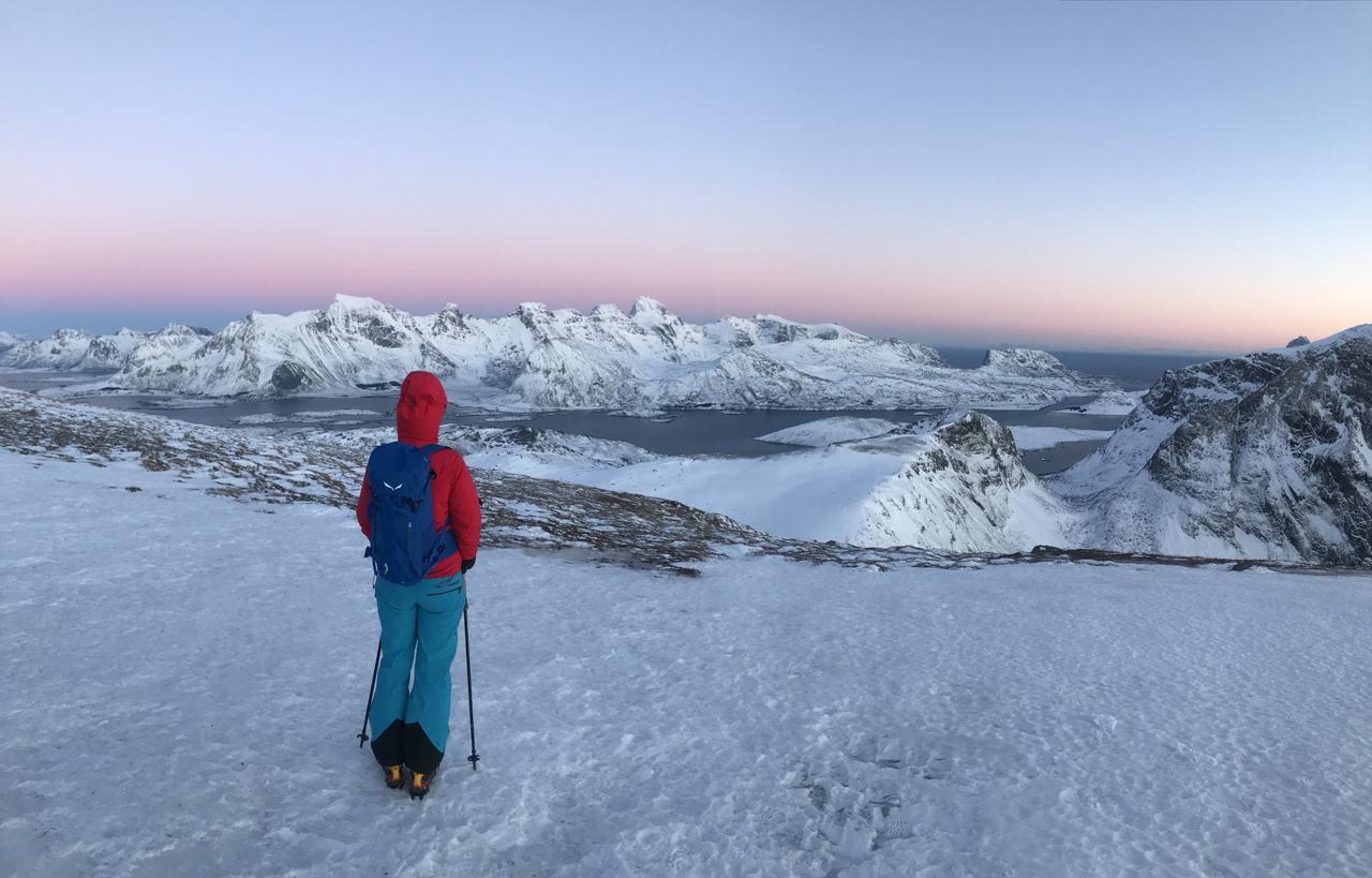 Lofoten Planet Basecamp Sørvågen Exterior foto